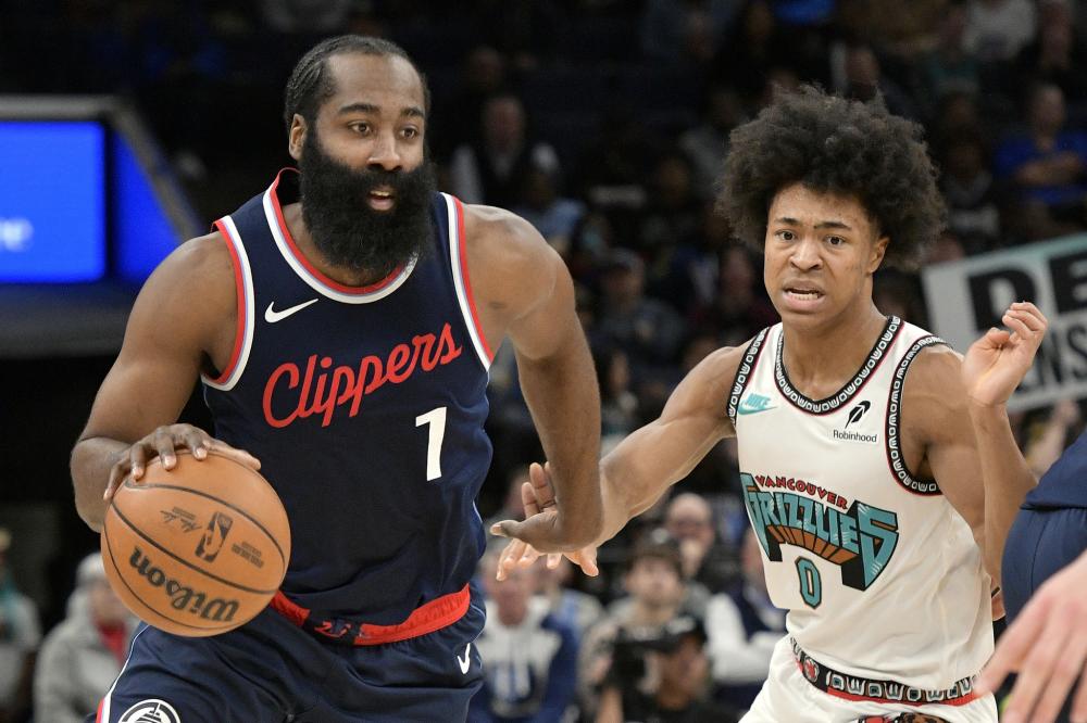 但他在场上 但他在场上