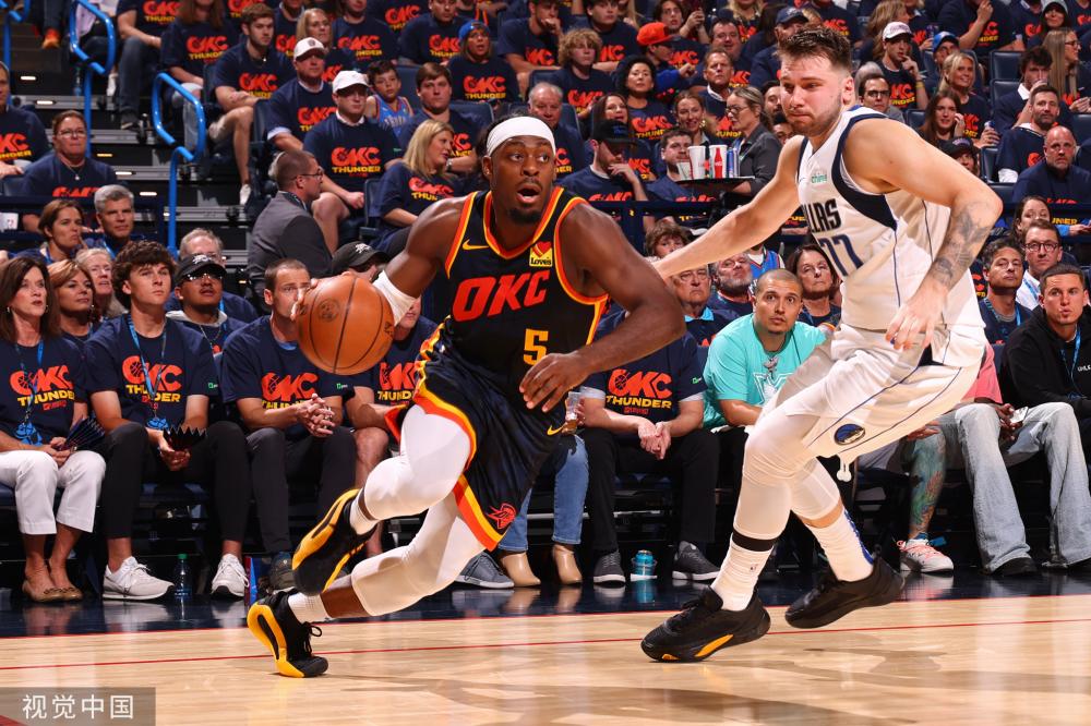 舞台上夺得 舞台上夺得